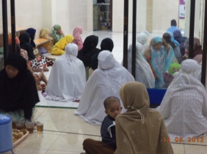 Buka Bersama di Masjid Nurul Huda Jojoran